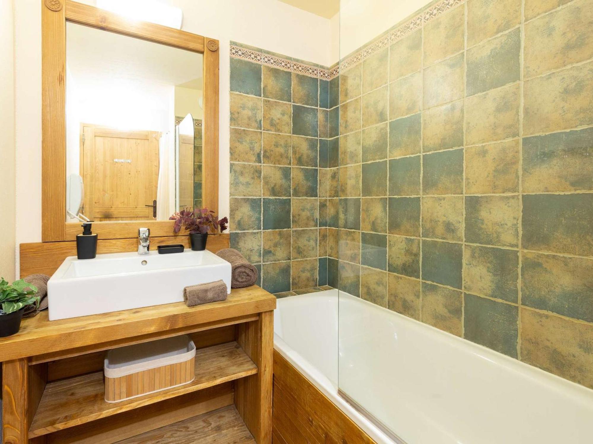 Appartement De 70 M² Au Centre-Ville Avec Piscine, Hammam, Sauna Et Balcon Bien Expose - Fr-1-296-392 Saint-Lary-Soulan Luaran gambar